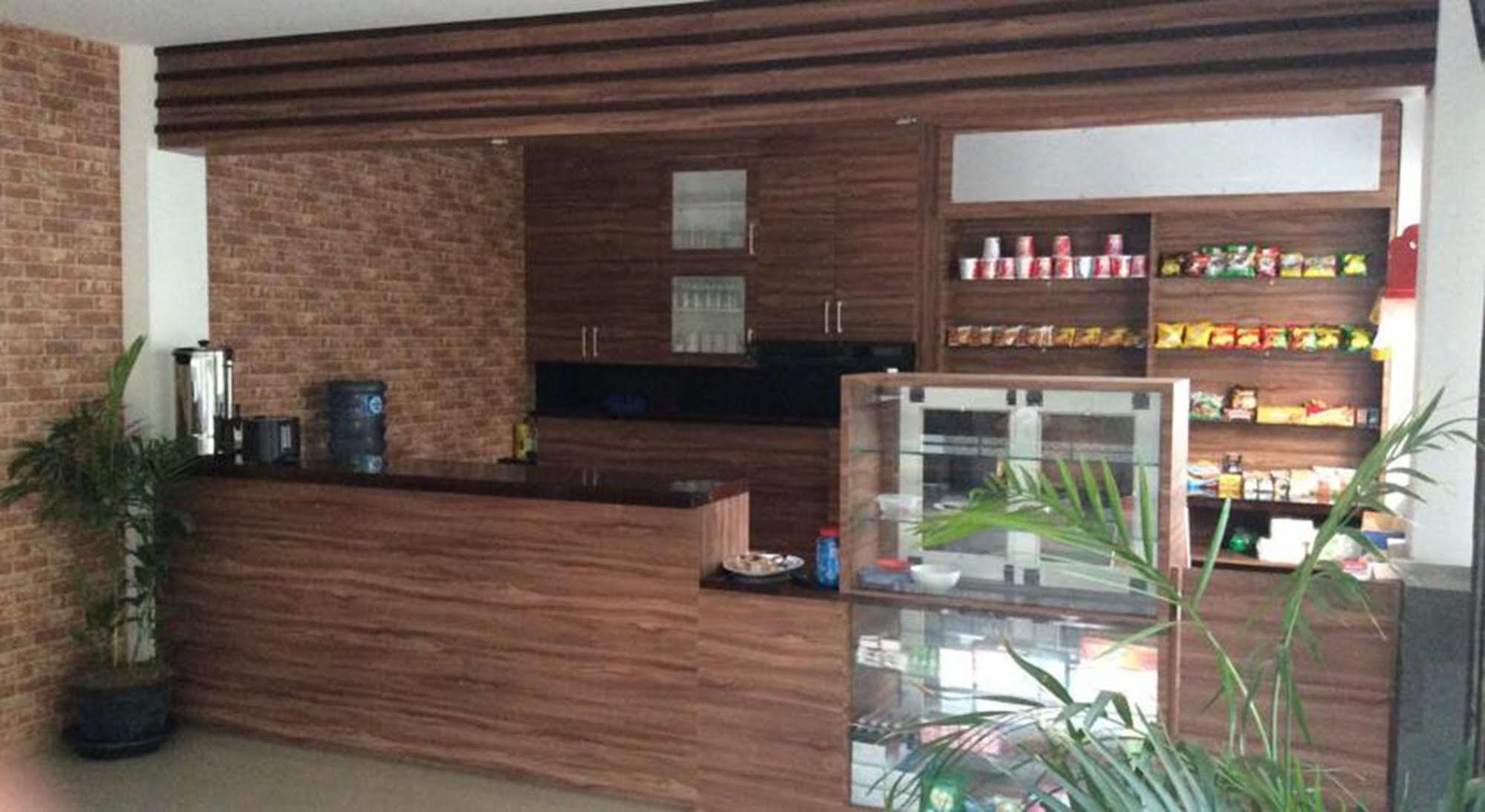 Lowcost Bed & Breakfast Jimbaran  Exterior photo
